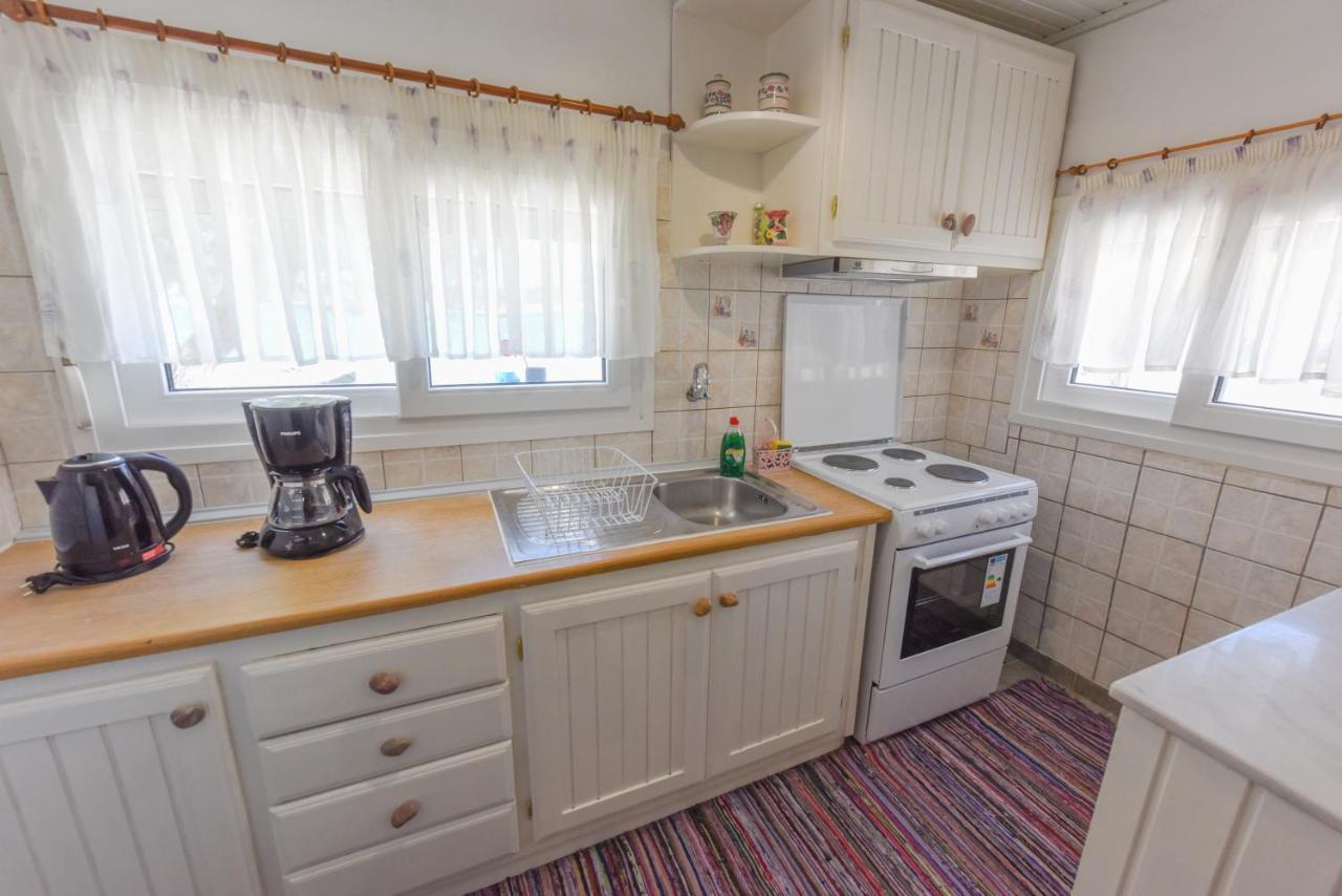 Merabello Beach House Poseidonion Bagian luar foto