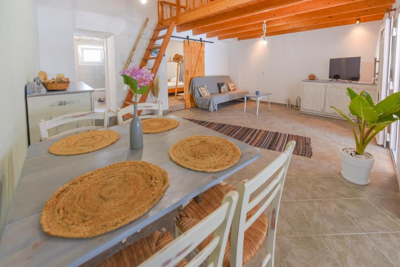 Merabello Beach House Poseidonion Bagian luar foto